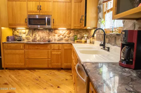 Kitchen - 3781 Pine Log Rd, Chipley, FL 32428 photo 4 of 6