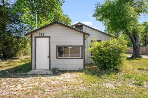 345 S Brett St, Crestview, FL 32539