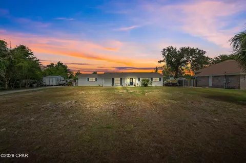 7019 Yellow Bluff Rd, Panama City, FL 32404