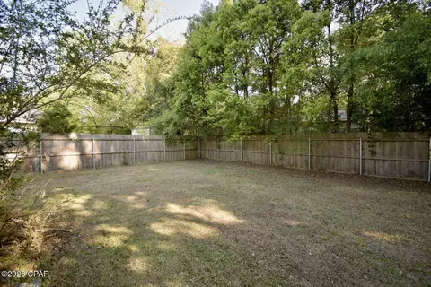 Exterior - 1395 Warren Ave, Chipley, FL 32428 photo 5 of 12
