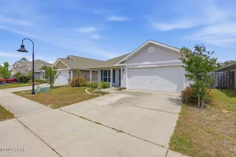 177 Osprey Lake Rd, Callaway, FL 32404
