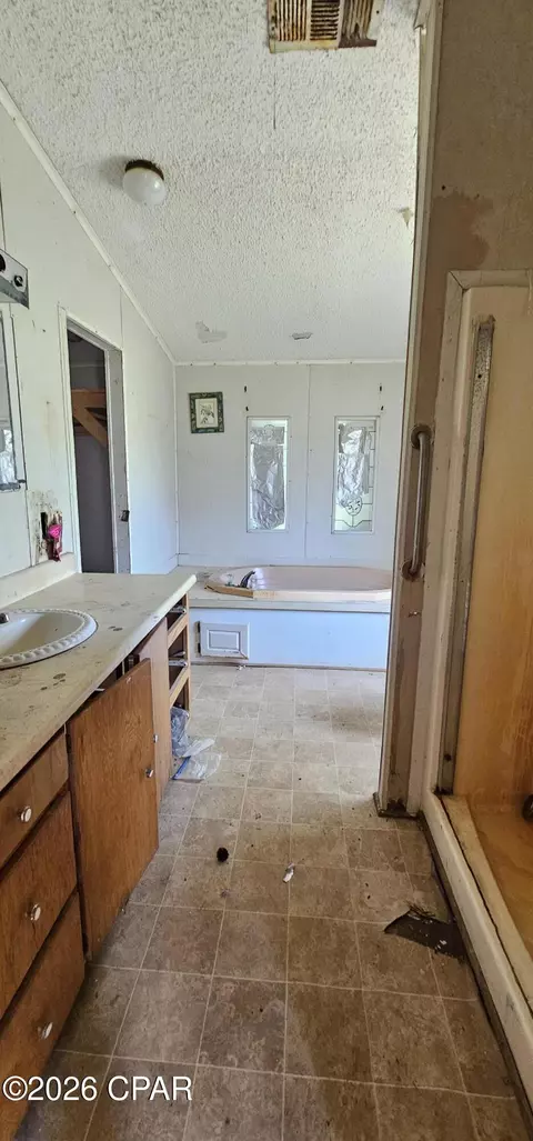 1890 Ocean Pond Dr, Perry, FL 32348 photo 12