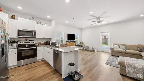 1762 Jakes Dr, Panama City, FL 32405