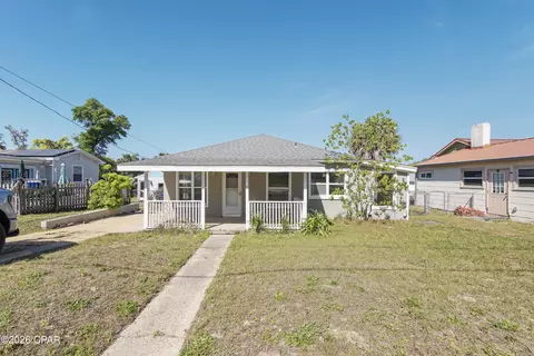 1225 Clay Ave, Panama City, FL 32401