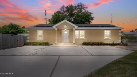 4500 W 19th St, Panama City, FL 32405