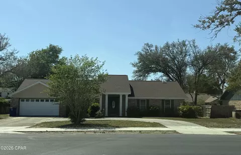 3309 Kings Rd, Panama City, FL 32405
