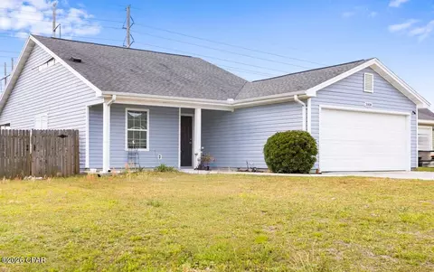 3008 E Nowell Ct, Panama City, FL 32405
