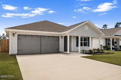 7504 Delancey St, Panama City, FL 32404