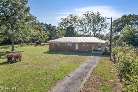 720 Candy Kitchen Rd, Cottondale, FL 32431