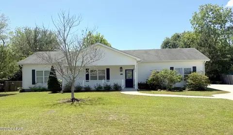 1249 Woodrow Ave, Chipley, FL 32428