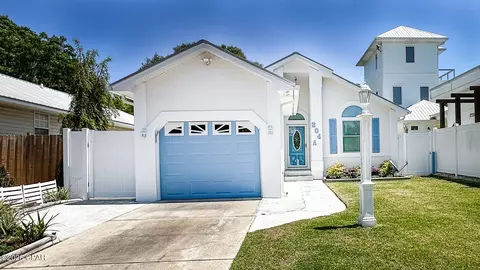 204 Southfields Rd #A, Panama City Beach, FL 32413