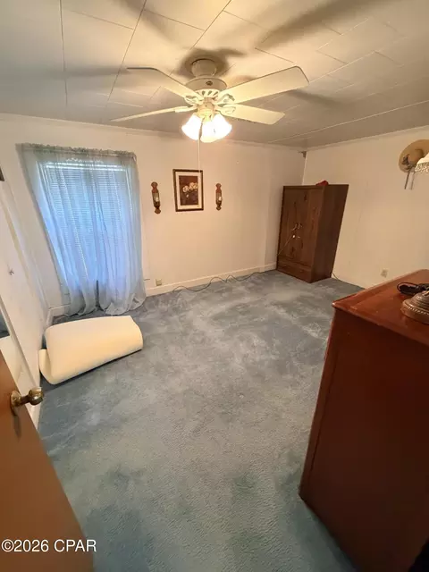 5373 8th St, Malone, FL 32445 photo 8