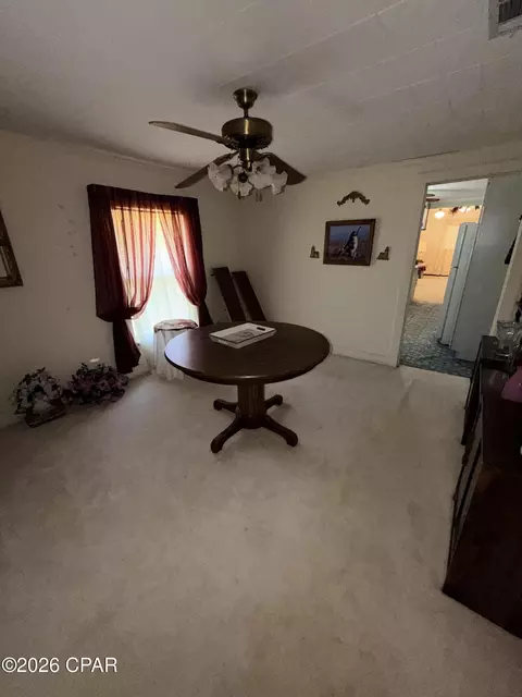 Dining - 5373 8th St, Malone, FL 32445 photo 1 of 1