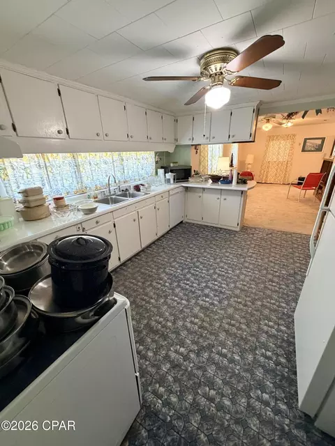 5373 8th St, Malone, FL 32445 photo 11