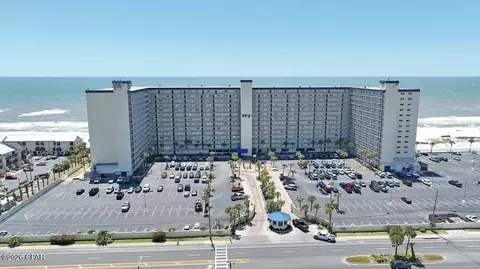 5801 Thomas Dr #121, Panama City, FL 32408