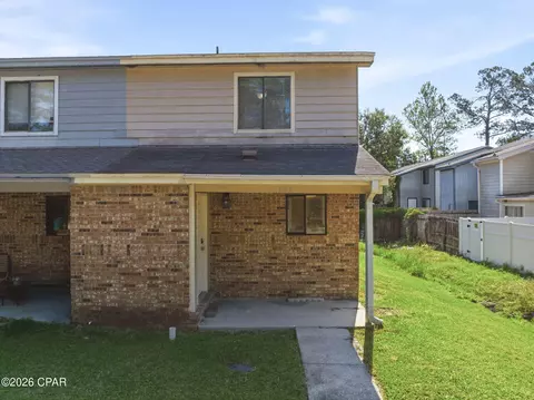 1325 Green Acres Blvd, Fort Walton Beach, FL 32547