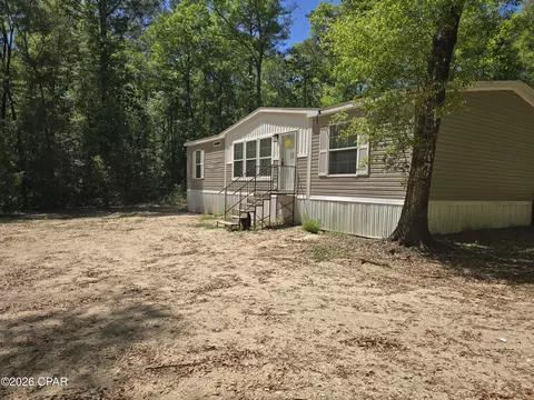 319 Clyde Brown Rd, Ponce De Leon, FL 32455
