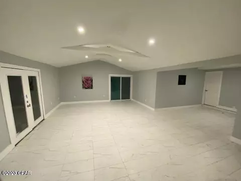 1402 Arkansas Ave, Lynn Haven, FL 32444