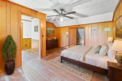 Bedroom - 656 4th St, Chipley, FL 32428 photo 4 of 7