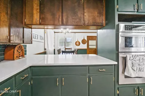 Kitchen - 656 4th St, Chipley, FL 32428 photo 4 of 4