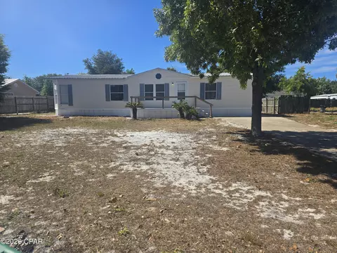 610 Lagoon Oaks Cir, Panama City, FL 32408