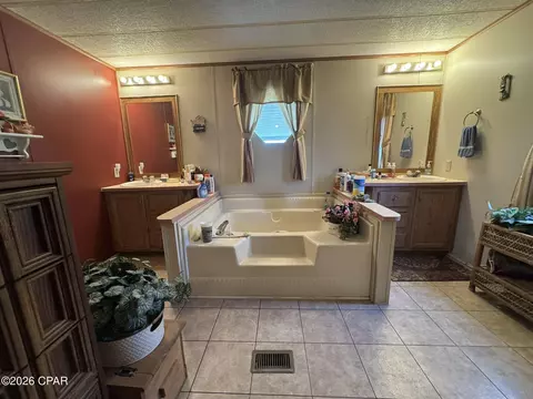 2246 Morris Rd, Cottondale, FL 32431 photo 17