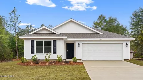 1798 Normandy Dr, Chipley, FL 32428