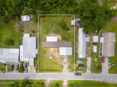 2808 E 12th St, Panama City, FL 32401