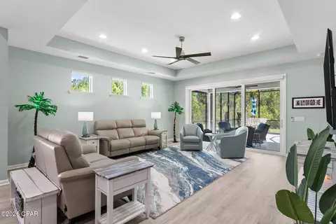 9301 Cool Breeze Dr, Panama City Beach, FL 32413