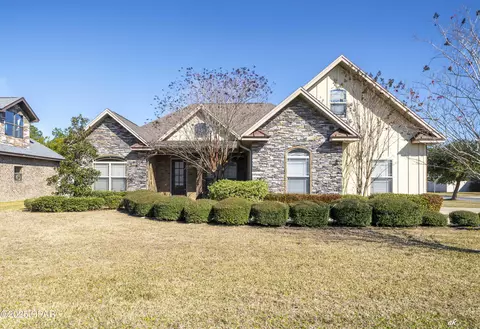 2816 Hawks Landing Blvd, Panama City, FL 32405