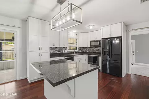 6506 Hiwassee St, Panama City, FL 32404