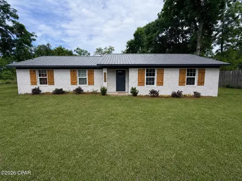 5455 11th St, Malone, FL 32445