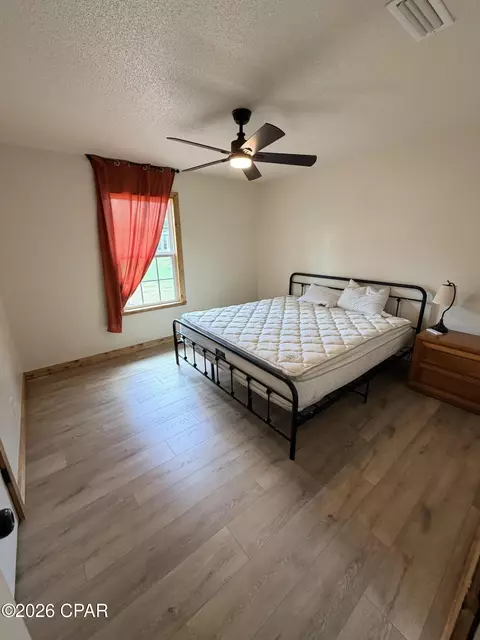 Bedroom - 5455 11th St, Malone, FL 32445 photo 3 of 3