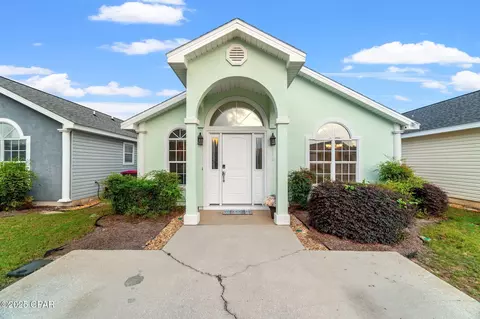 212 Seahorse Way, Panama City, FL 32407