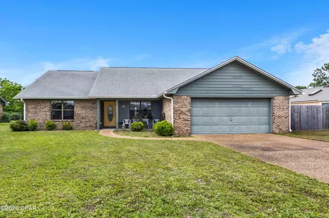 606 Mallory Dr, Panama City, FL 32405