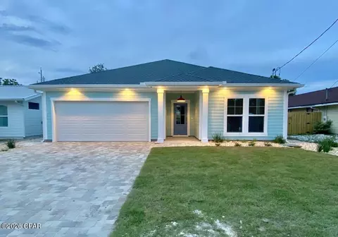 21418 Caribbean Ln, Panama City Beach, FL 32413
