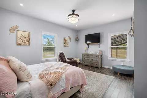 Bedroom - 434 Tinker Ln, Chipley, FL 32428 photo 1 of 5