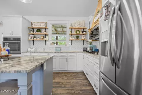 Kitchen - 434 Tinker Ln, Chipley, FL 32428 photo 4 of 4
