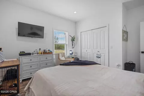 Bedroom - 434 Tinker Ln, Chipley, FL 32428 photo 5 of 5