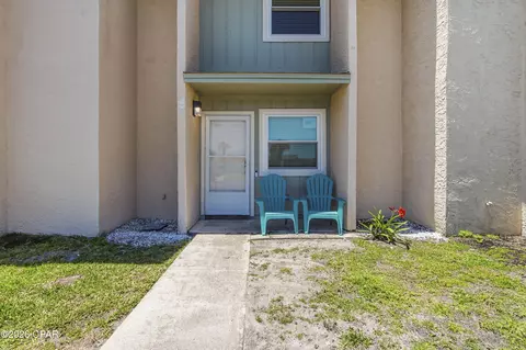 150 Abbie Ln, Panama City Beach, FL 32407