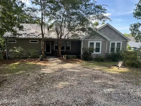 2672 Lakeview Cir, Alford, FL 32420