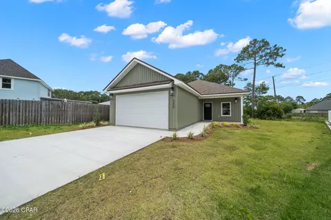 323 Jase Ct, Panama City Beach, FL 32408