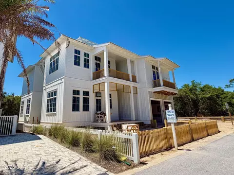 202 Parkshore Ct, Panama City Beach, FL 32413