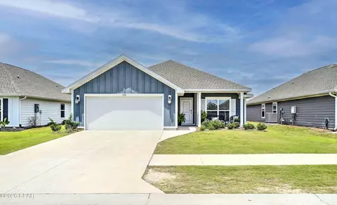 279 Bayou Bend Ln, Callaway, FL 32404