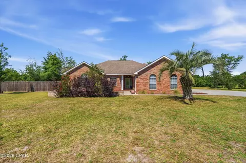 7637 Kingswood Rd, Panama City, FL 32409