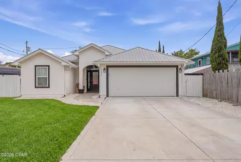 22519 Lakeview Dr, Panama City Beach, FL 32413