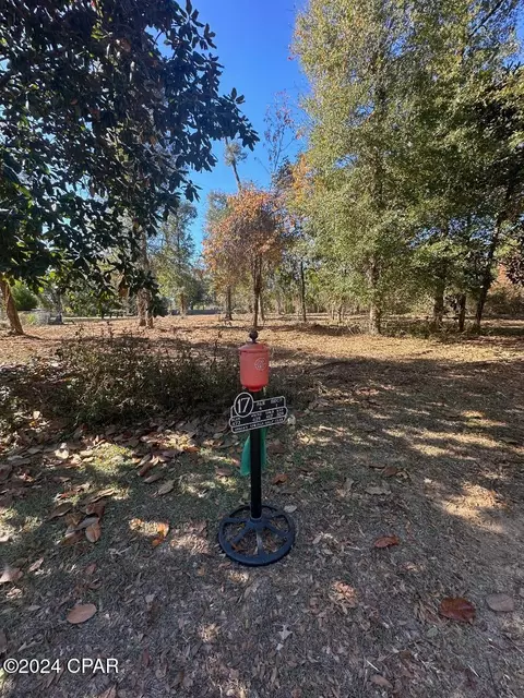 2836 Appalachee Trl, Marianna, FL 32446