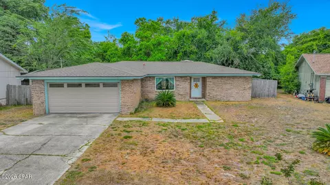 2417 Charco Dr, Panama City, FL 32405