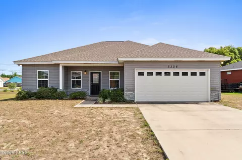 5206 Robins Ct, Panama City, FL 32404