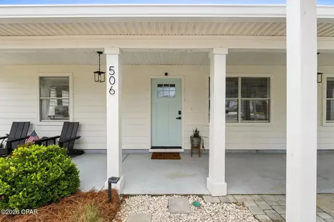 506 Dolphin Dr, Panama City, FL 32413